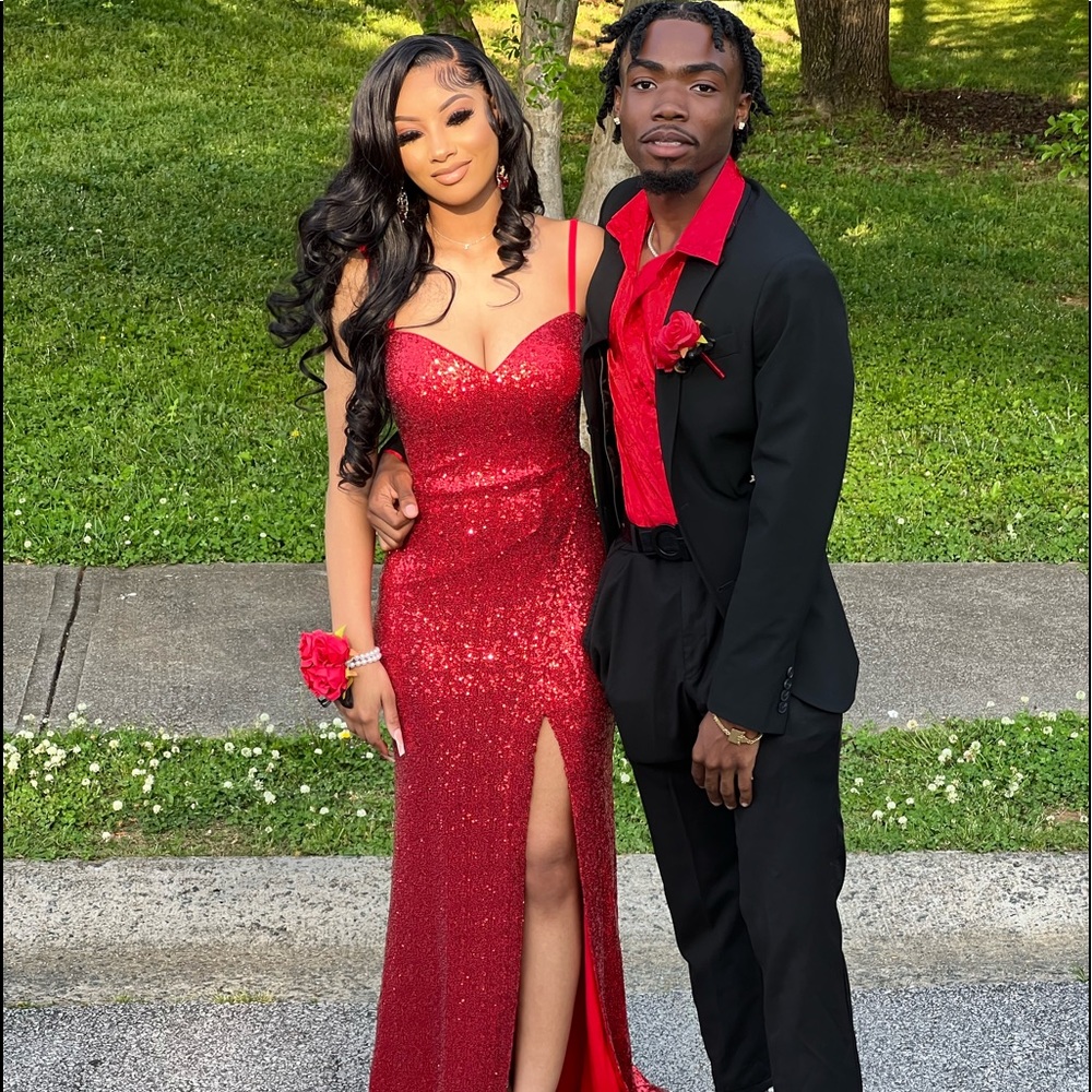 red prom dress for sell